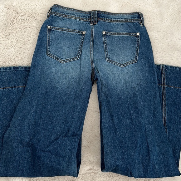 NWOT BDG FLAIRED BOTTOM DENIM JEANS - Picture 5 of 9